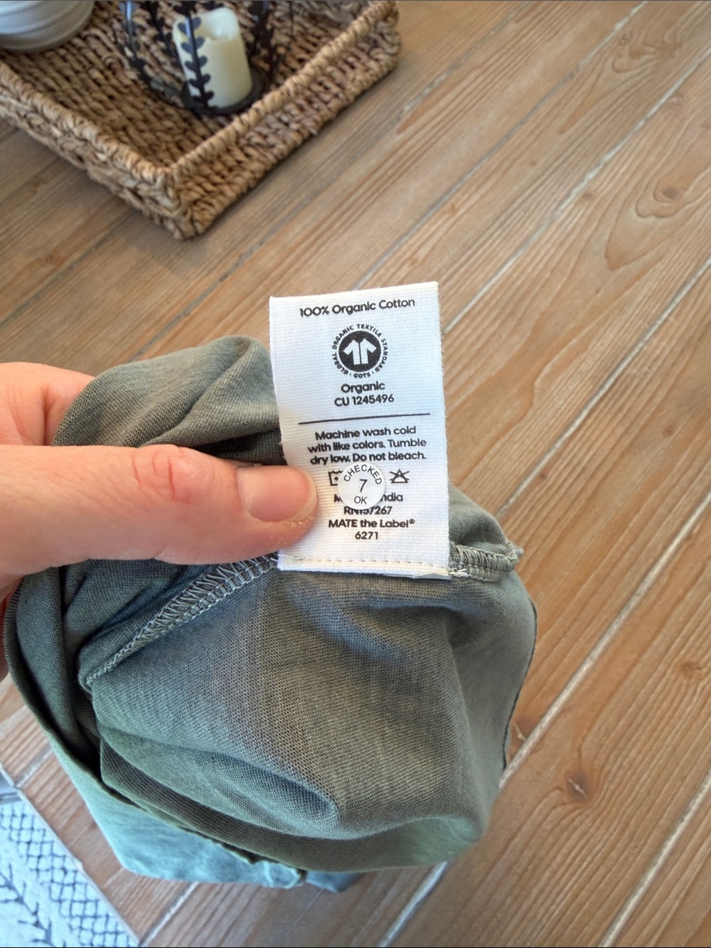 Mate the Label Cropped Shrunken Crewneck Tee in Forest NWT - Picture 4 of 5